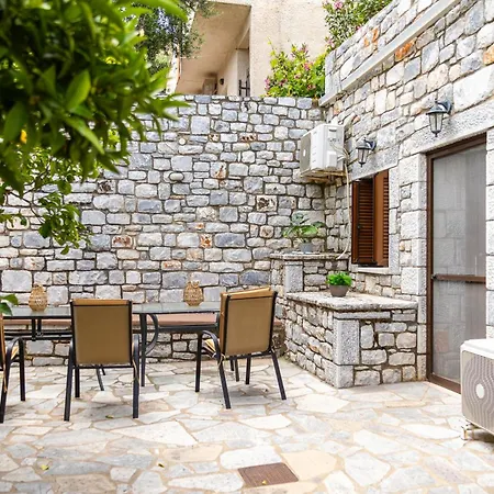 Beachfront Mani Luxury Stone Nest Steps From Sea Apartment Kokkala